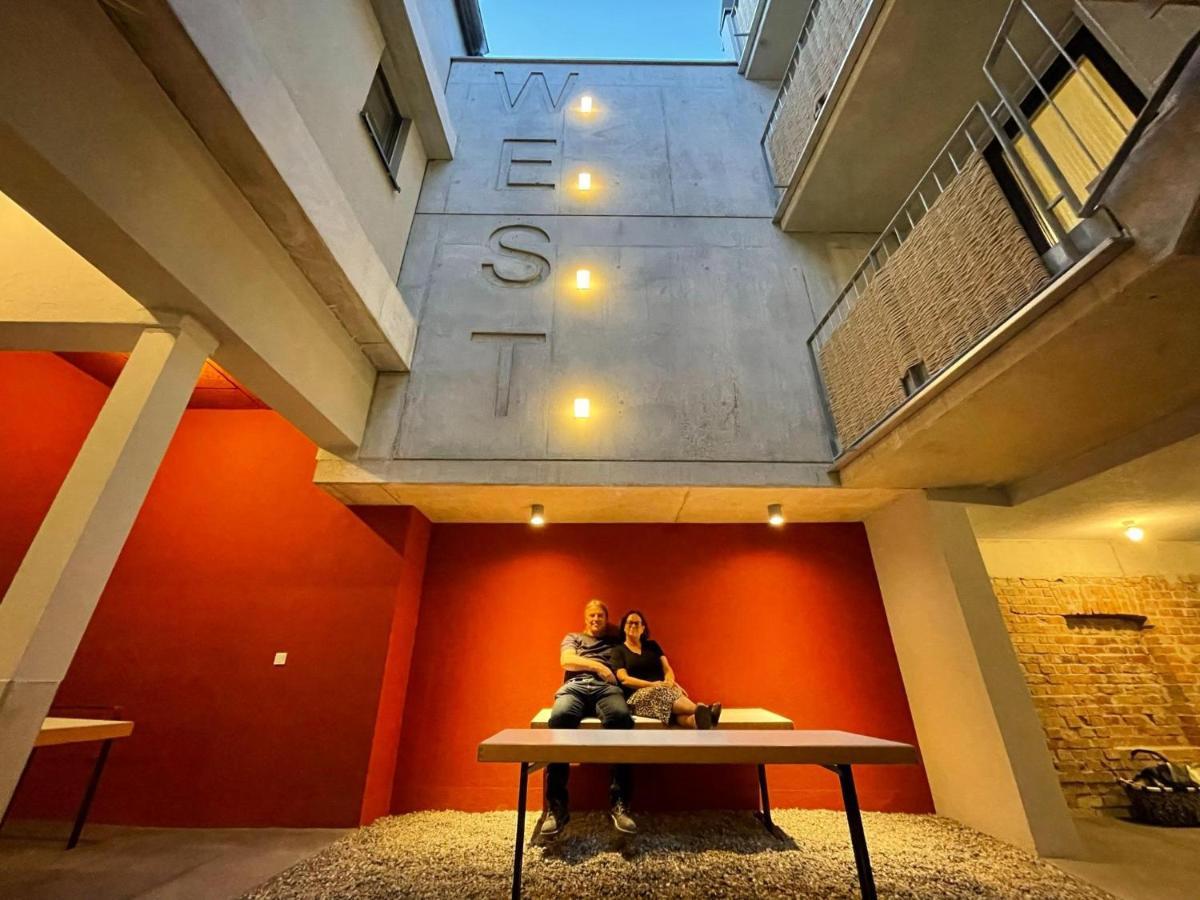 West Apartments ショルンドルフ エクステリア 写真