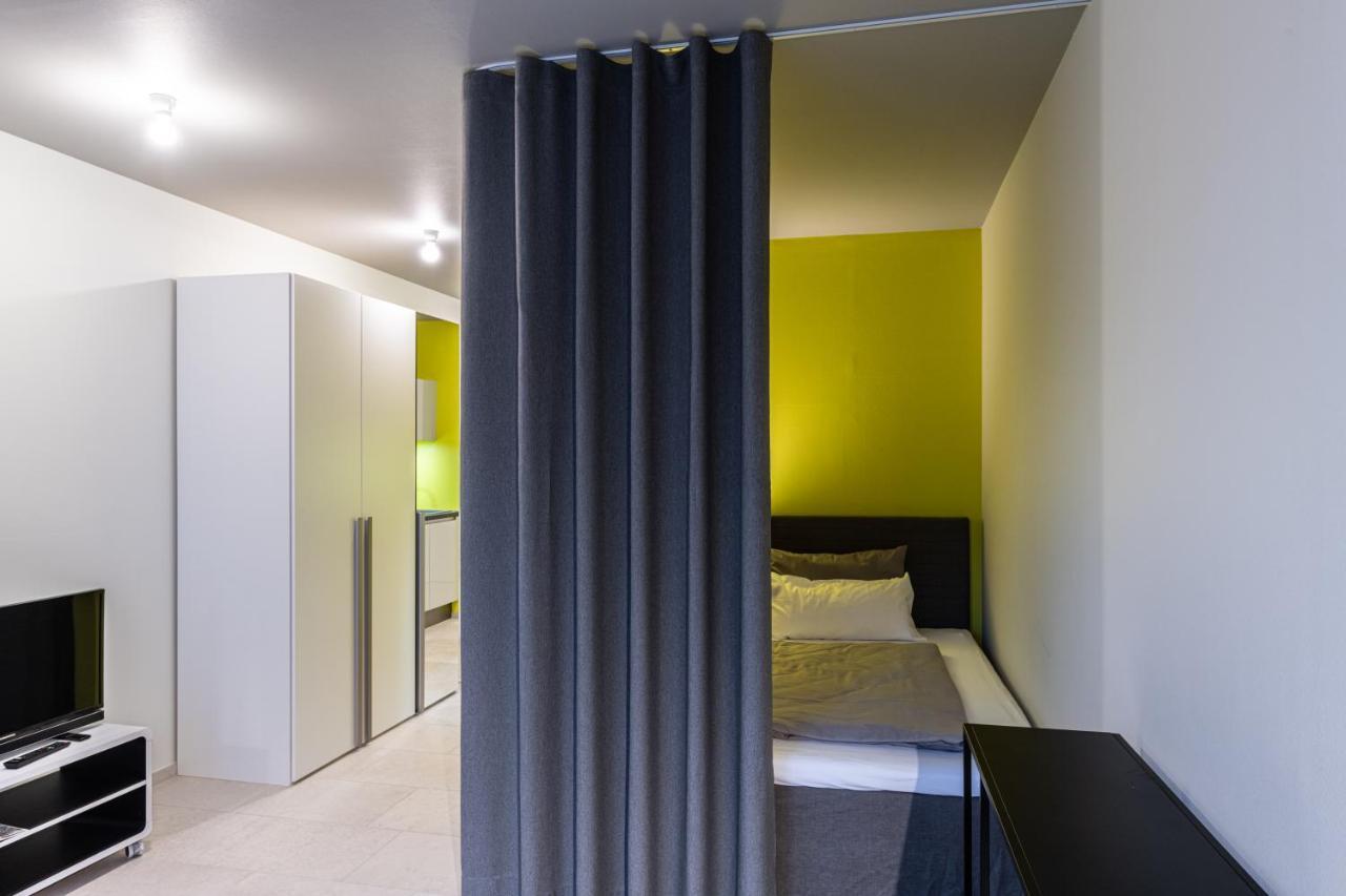 West Apartments ショルンドルフ エクステリア 写真